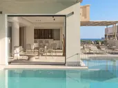 Theartemis Palace