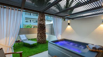 THEARTEMIS PALACE