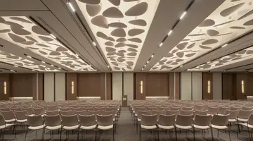 Theartemis Palace