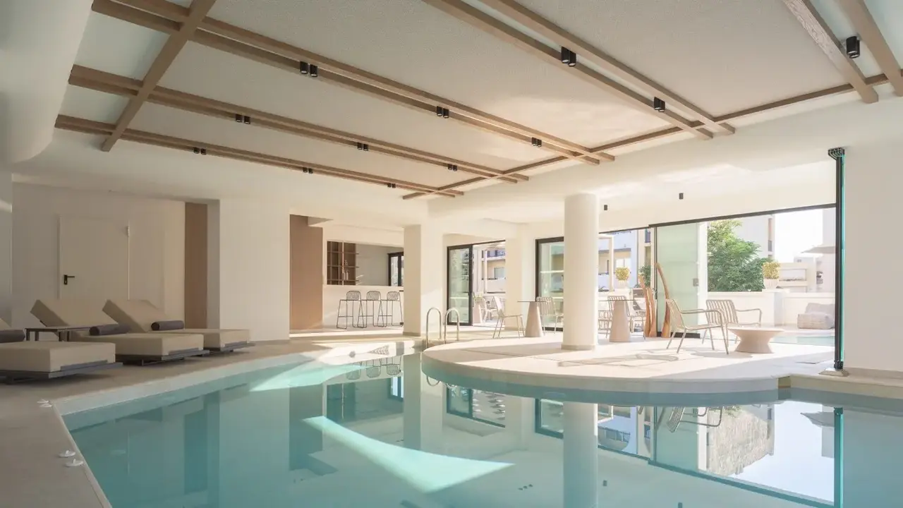Theartemis Palace