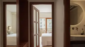 Theartemis Palace