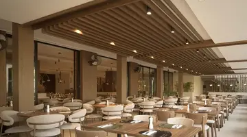 Theartemis Palace