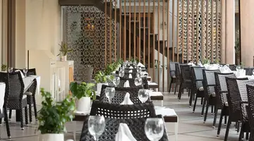 Theartemis Palace
