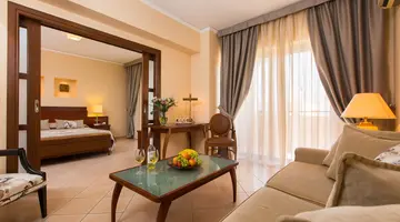 THEARTEMIS PALACE