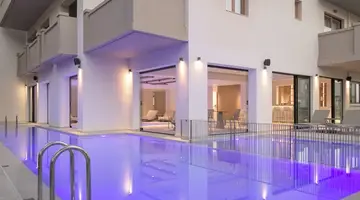 Theartemis Palace