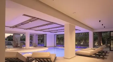 Theartemis Palace