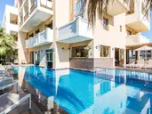 Theartemis Palace