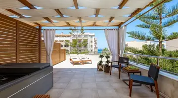 Theartemis Palace