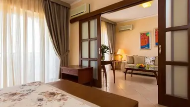 Theartemis Palace