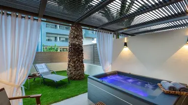 Theartemis Palace
