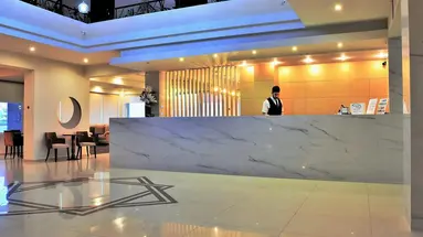 Theo Hotel