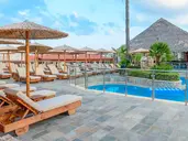 Theo Hotel