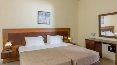 Theo Hotel