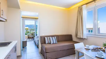 Theo Star Beach Hotel