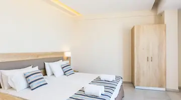 Theo Star Beach Hotel