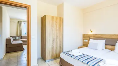 Theo Star Beach Hotel