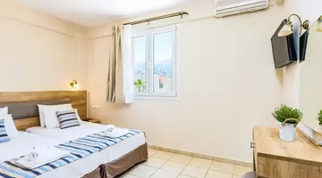 Theo Star Beach Hotel