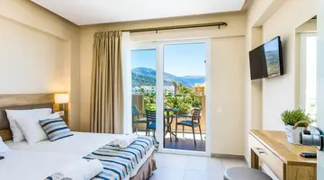 Theo Star Beach Hotel