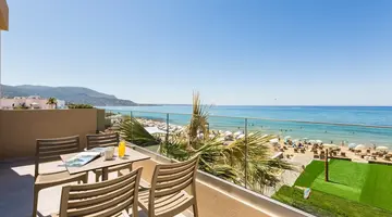 Theo Star Beach Hotel