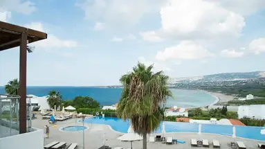 Theo Sunset Bay Holiday Village