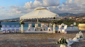 Theo Sunset Bay Hotel