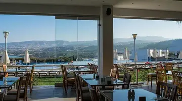 Theo Sunset Bay Hotel