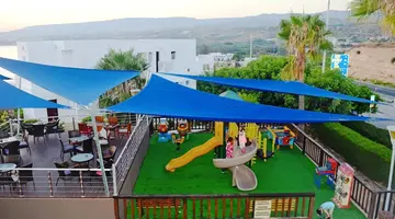 Theo Sunset Bay Hotel