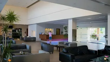 Theo Sunset Bay Hotel