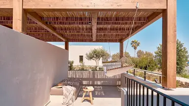 Theros All Suite Hotel