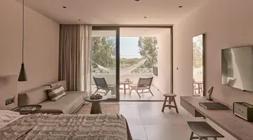 Theros All Suite Hotel