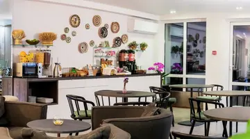 Thomas Albert Hotel