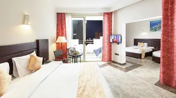 THREE CORNERS EQUINOX BEACH RESORT