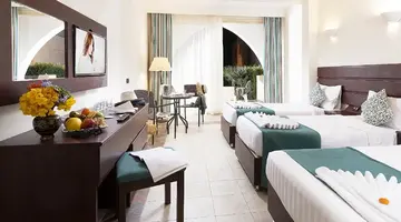 THREE CORNERS EQUINOX BEACH RESORT