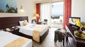 THREE CORNERS EQUINOX BEACH RESORT