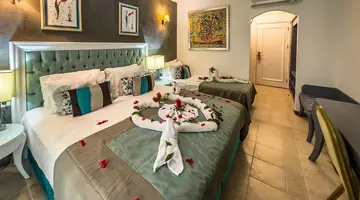 Tiana Beach Resort