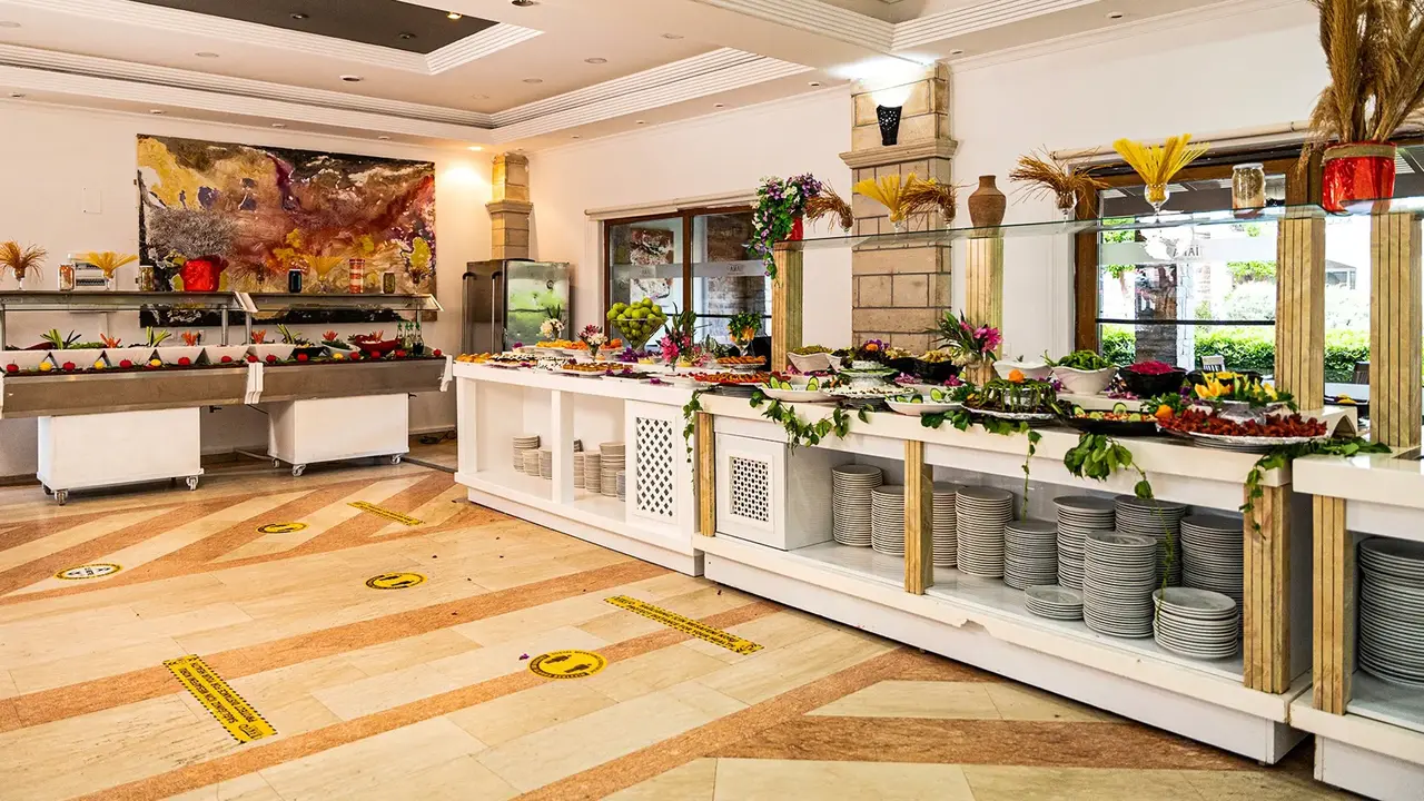 Tiana Beach Resort