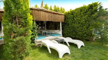 Tiana Beach Resort