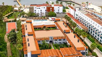 Tiana Beach Resort
