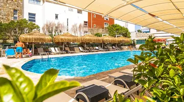 Tiana Beach Resort