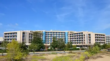 Tiara Beach