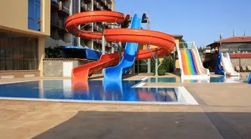 Tiara Beach