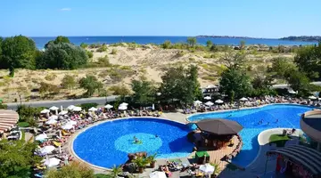 Tiara Beach