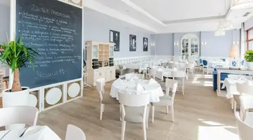 Tiffi Boutique Hotel