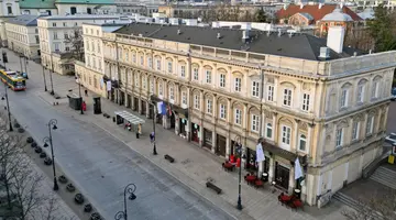 Tiffi Old Town Hotel