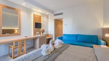 TIGAKI BEACH HOTEL