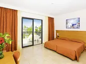 TIGAKI BEACH HOTEL