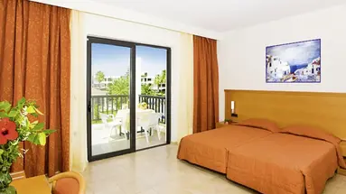 TIGAKI BEACH HOTEL