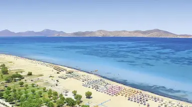 Tigaki Beach