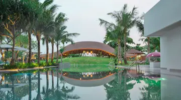 TIJILI BENOA HOTEL (EX. IKOSHAROLD RESORT BENOA)