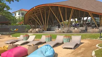 TIJILI BENOA HOTEL (EX. IKOSHAROLD RESORT BENOA)